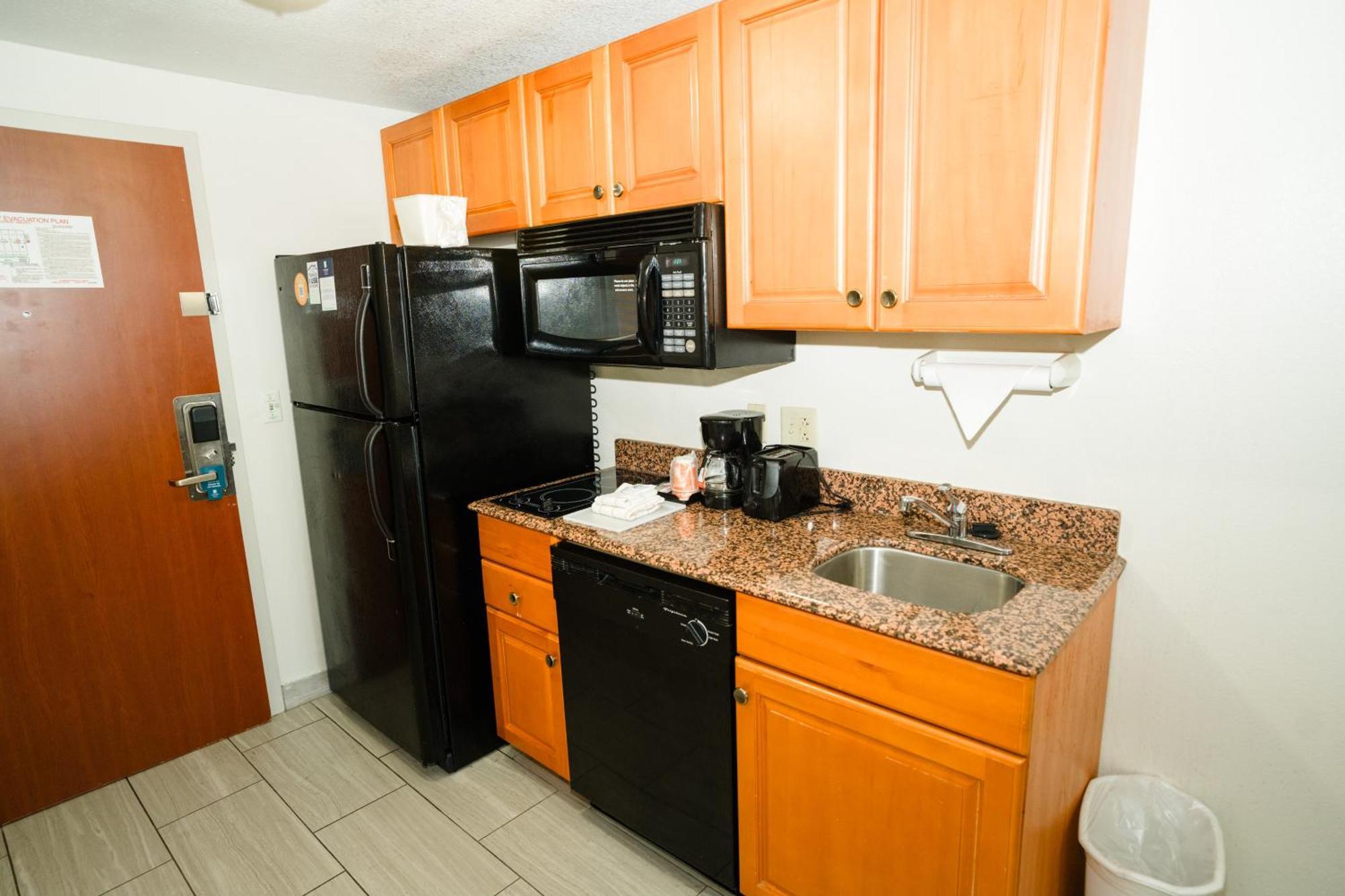 Mainstay Suites Knoxville North I-75 Exteriör bild