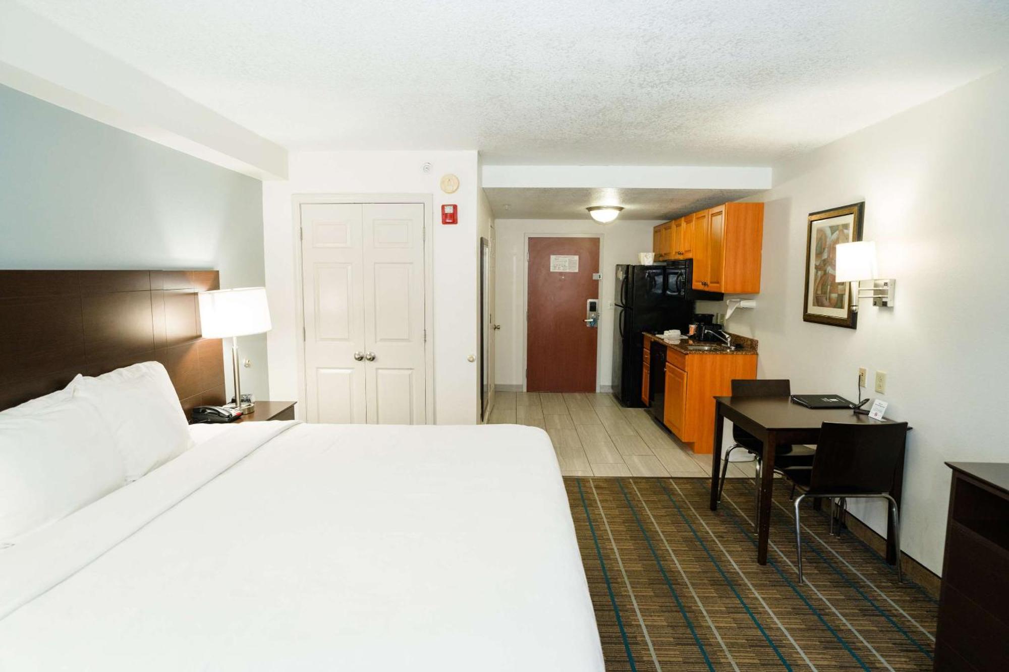 Mainstay Suites Knoxville North I-75 Exteriör bild